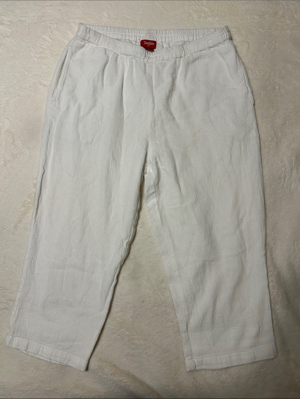 100%Cotton Toofan White Elastic-Waist Capris for Women